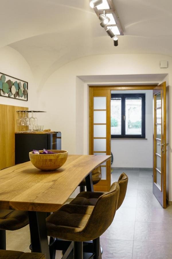 Guest House Zerjal Podnanos Экстерьер фото
